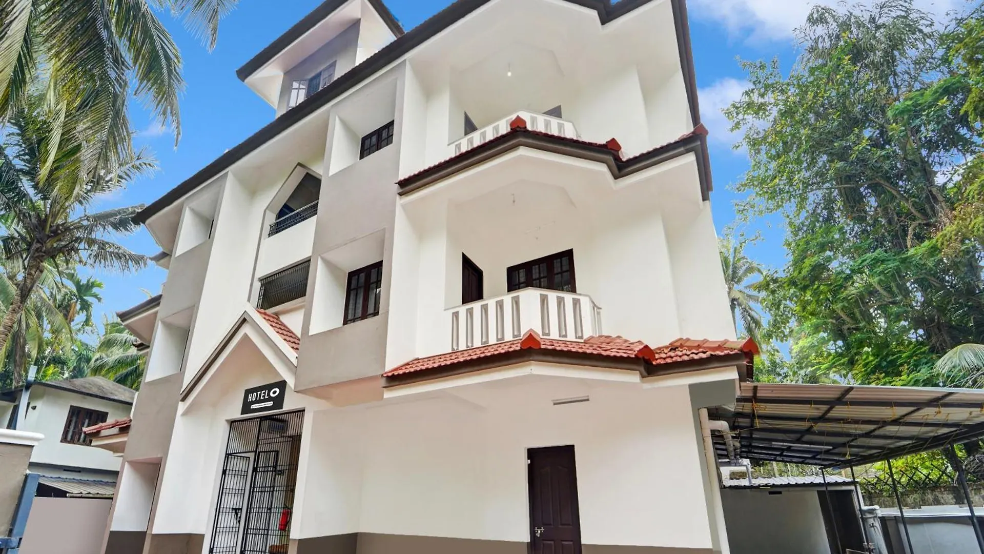 **  Super Hotel O West Hill Near Mietra Hospital Varakal Indie