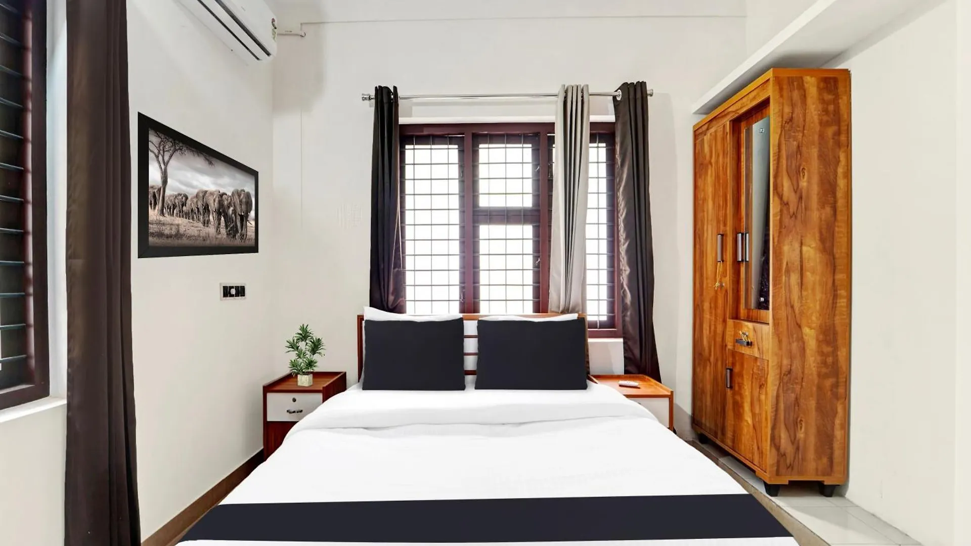 Super Hotel O West Hill Near Mietra Hospital Varakal 2*,  Indie